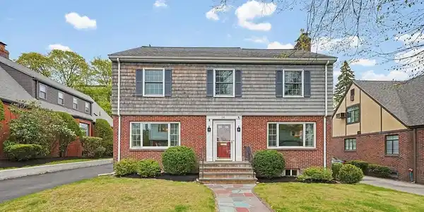 14 Wallace Rd