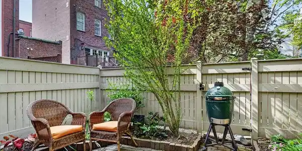 3 Pleasant Street Court