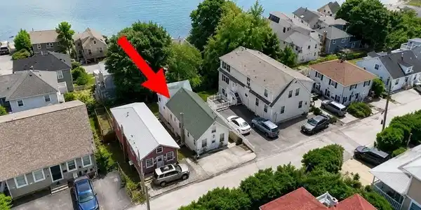 20 Hillside Rd
