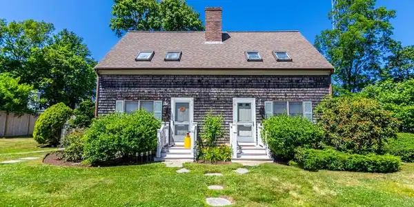26 Shore St