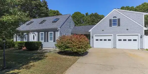 70 Bonito Ave