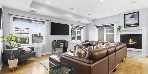 345 W Broadway