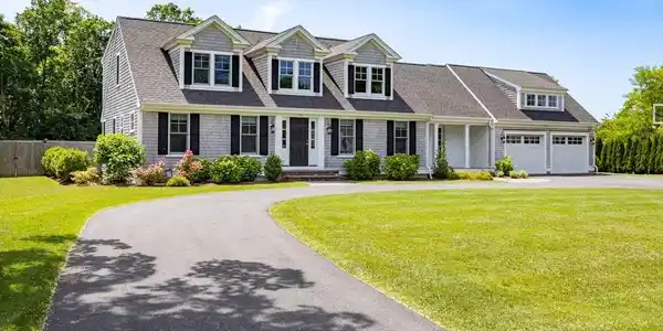 93 Rock Harbor Rd