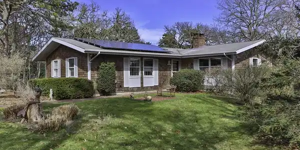 222 Chippingstone Rd