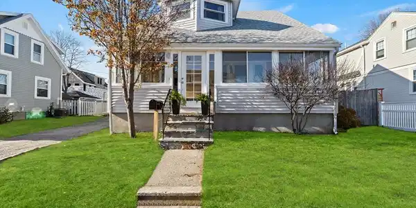 21 Poplar Rd