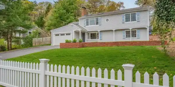 359 Lake Elizabeth Dr
