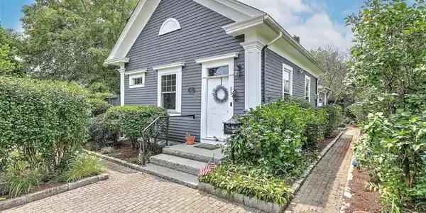 53 Avon Street