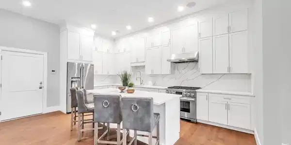 480 West Broadway