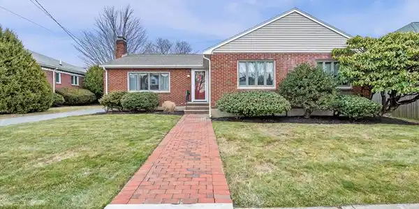24 Alden Road