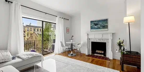 21 Hancock St