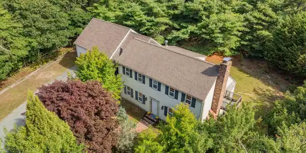 31 Old Village Rd