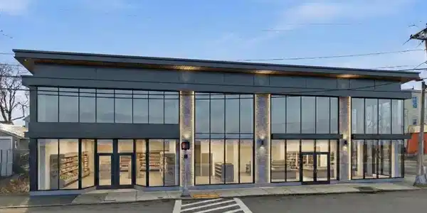 101 Commercial St