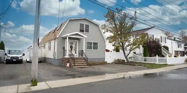 63 Atwood St
