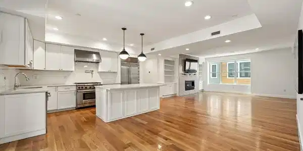 260 Gold Street