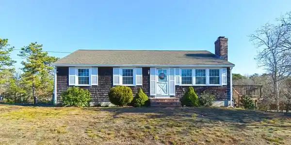 23 Sandpiper Road