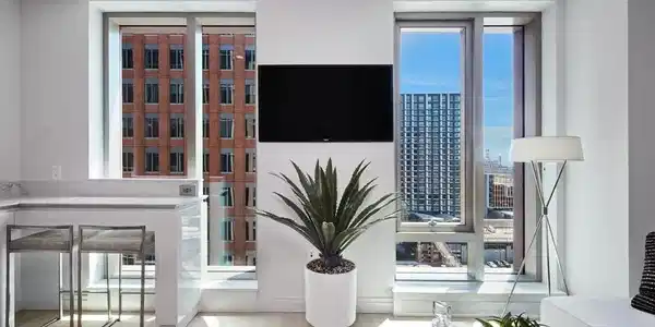 135 Seaport Blvd