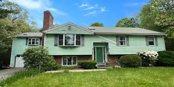19 Wheelhouse Cir