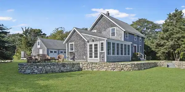 187 Lagoon Pond Road