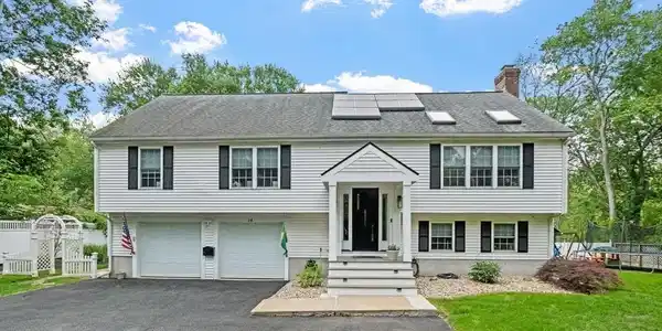 18 Rodman St
