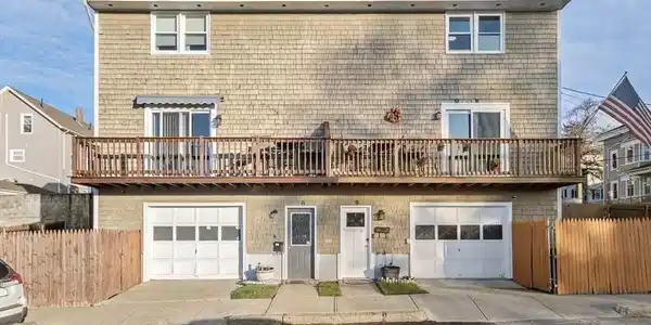 9 Doctor St