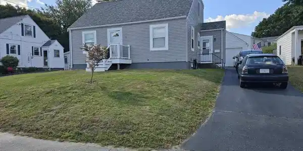 35 Randall Ave