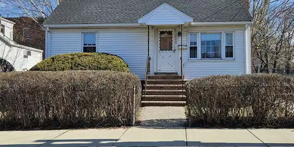 70 Sprague St