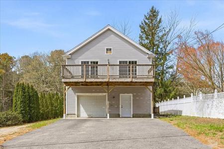 35 Freshmeadow Drive