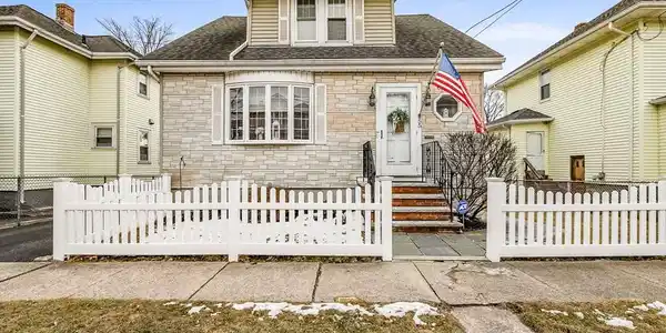 55 Colby Rd