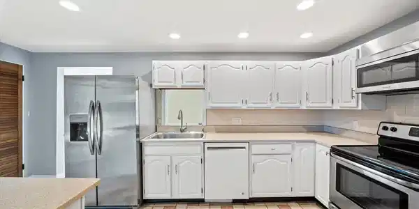 7 Dorchester St
