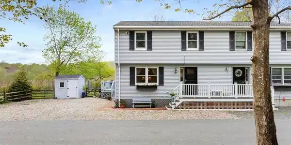 90 Pleasant St