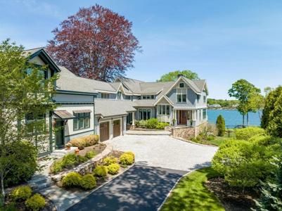14 Bay View Avenue