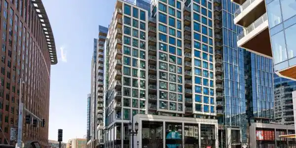135 Seaport Blvd