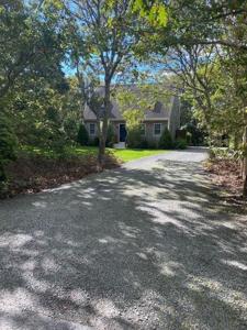 60 Windsor Dr