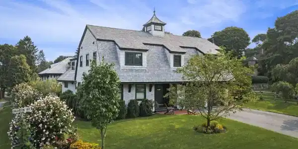 4 Gallison Avenue
