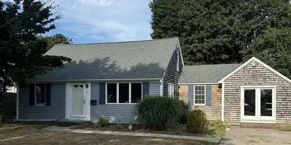 35 Vidal Ave