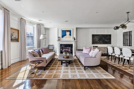 4 Joy St