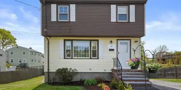 13 Sargent St