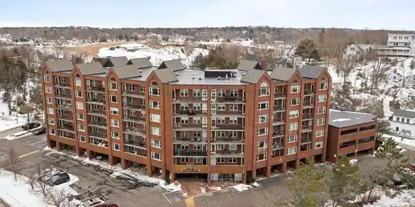 155 George Washington Blvd