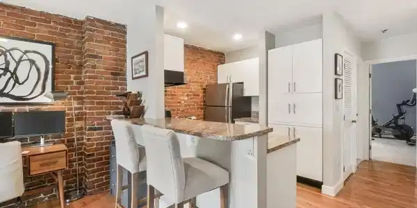 180 I Street