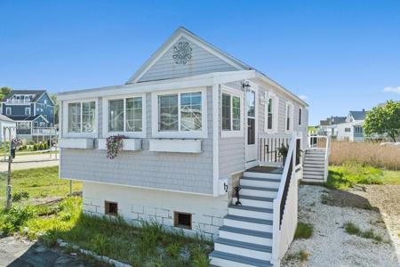 12 Moreland Ave