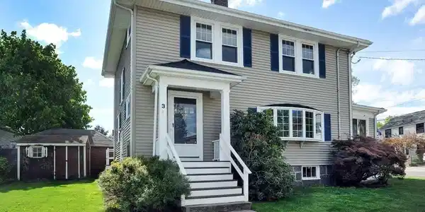 3 Flagg St
