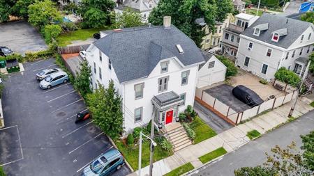 22 Portland St