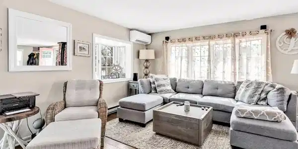 22 Atwater Dr