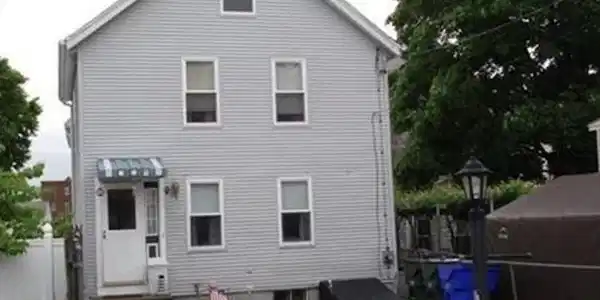 229 Franklin St