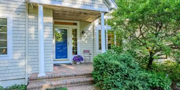 272 Falmouth Woods Rd