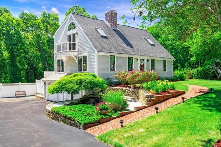 27 Crestview Dr