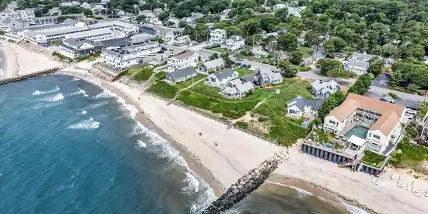 12 Ocean Park E