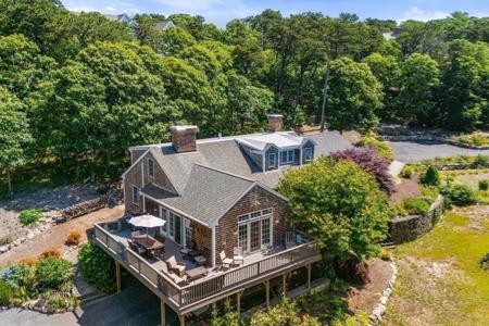 55 Winterset Drive