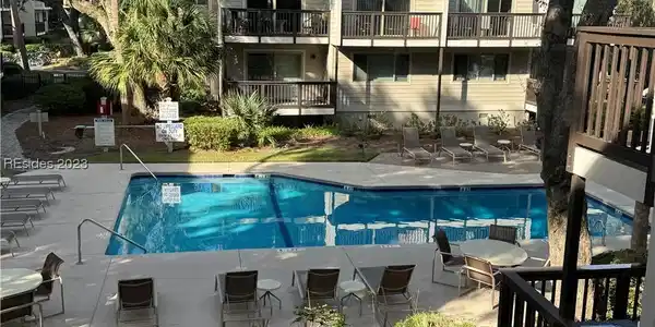 1 Tanglewood Drive
