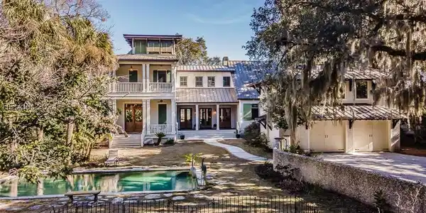 20 Lucy Creek Drive